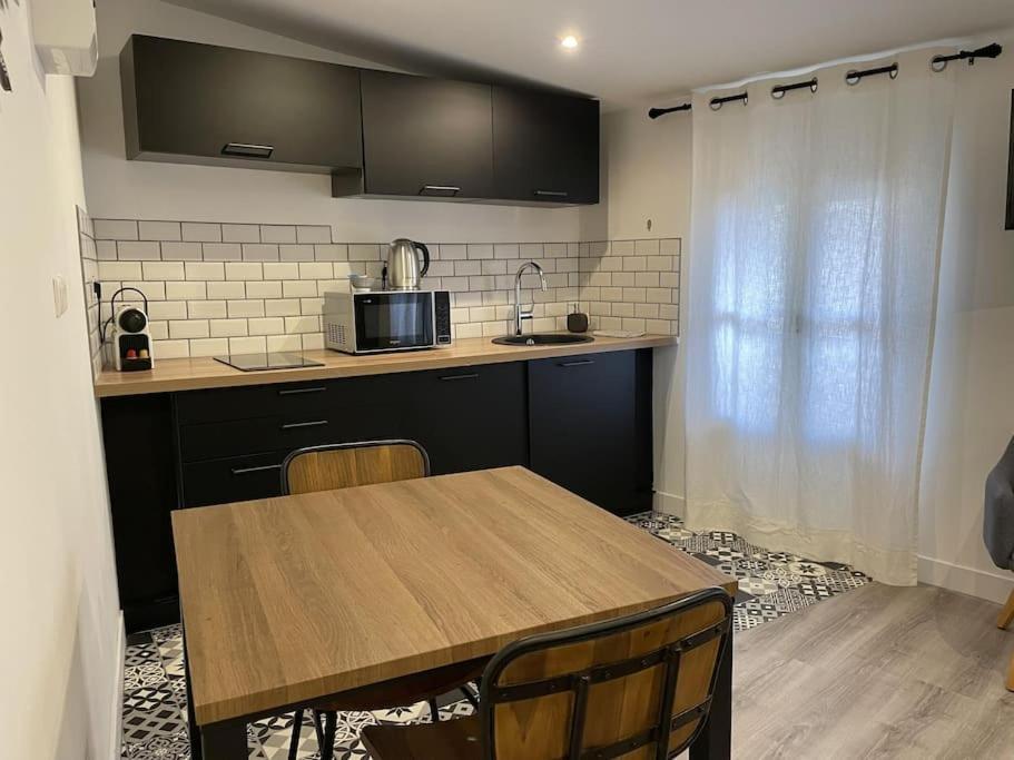 Le Moulin 2 - Appartement Arenes Romaines- Beziers Gare - Wifi- Tv Connecte Esterno foto
